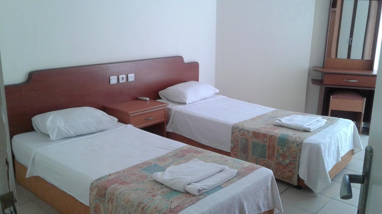 Ipek Apart Otel Alanya Exteriör bild